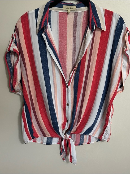Love Notes Tops - Love Notes Striped Tie-Front Button Shirt L | Coastal Boho